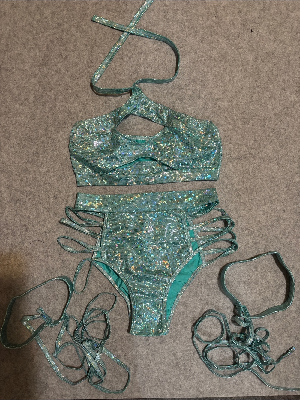 Roma Turquoise Green Holographic Iridescent Rave Set - Top, Bottom, Leg Wraps